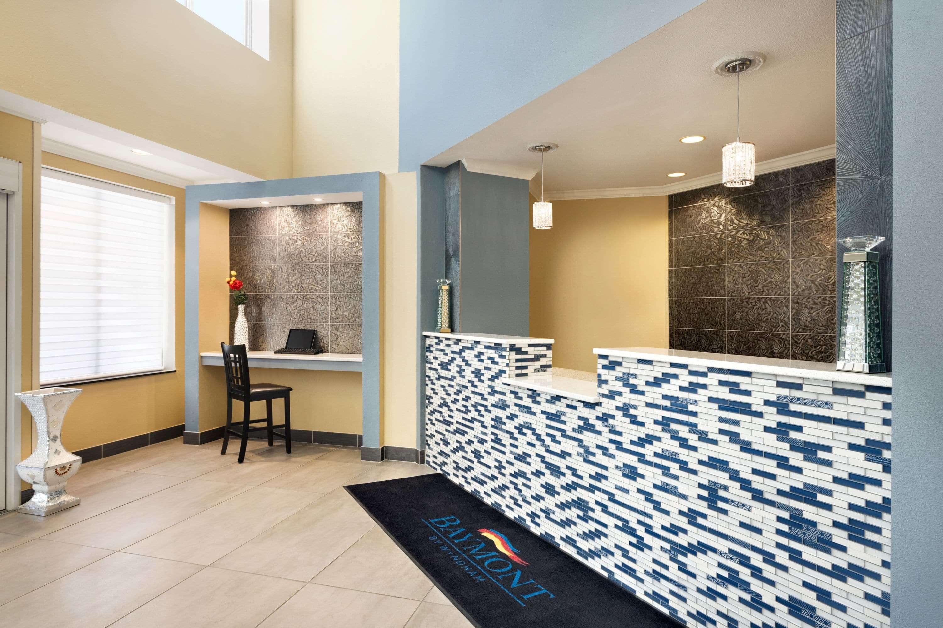 Hotel Baymont By Wyndham Ft. Leonard/Saint-Robert Exterior foto